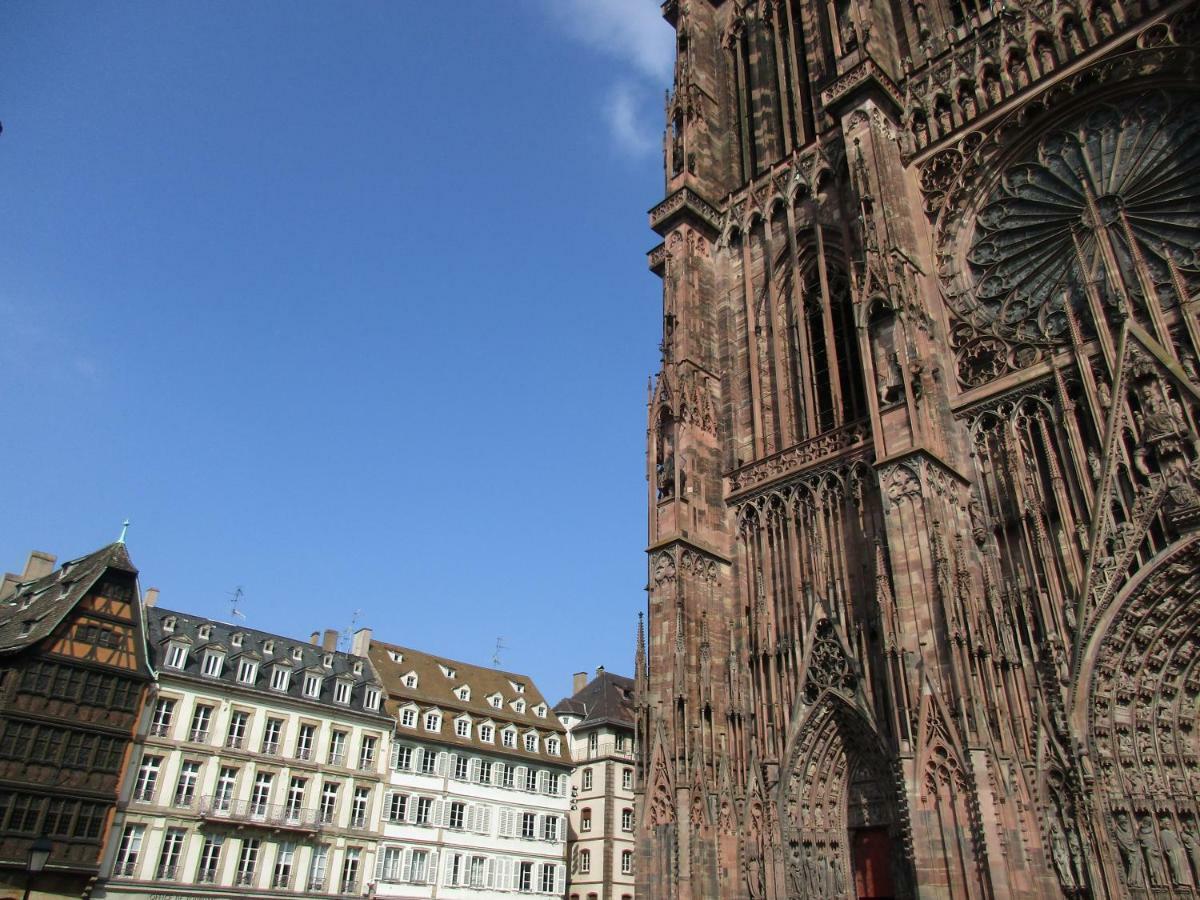 Les Appartements Place De La Cathedrale Strasbourg Exterior photo